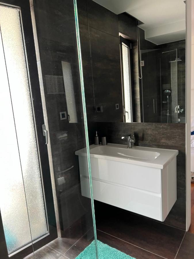 Luxury Laurus Penthouse With Awesome Sea View Leilighet Primošten Eksteriør bilde