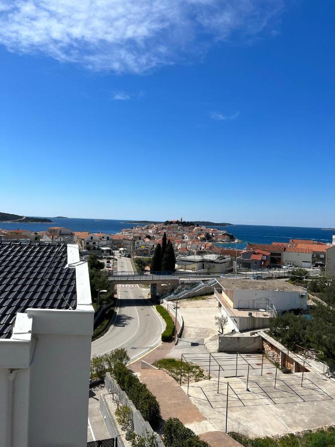 Luxury Laurus Penthouse With Awesome Sea View Leilighet Primošten Eksteriør bilde