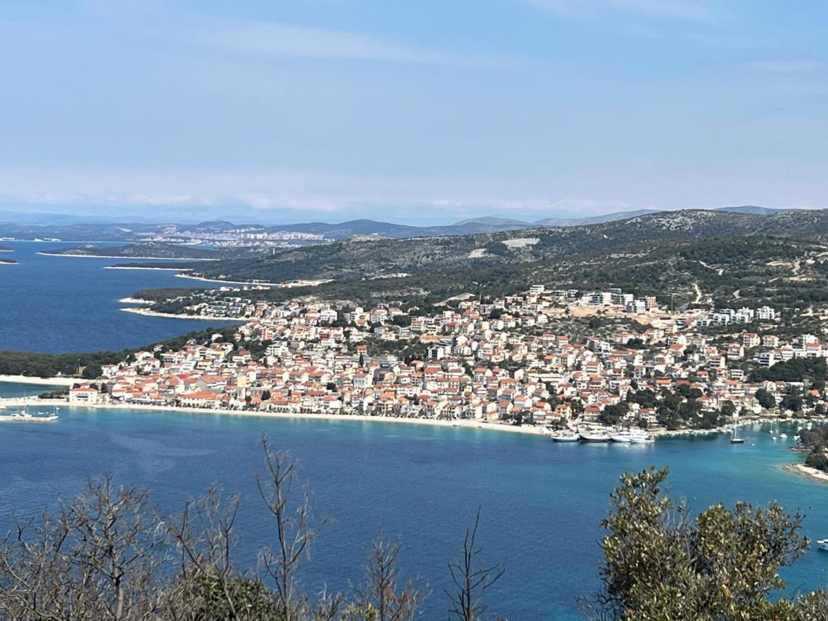 Luxury Laurus Penthouse With Awesome Sea View Leilighet Primošten Eksteriør bilde